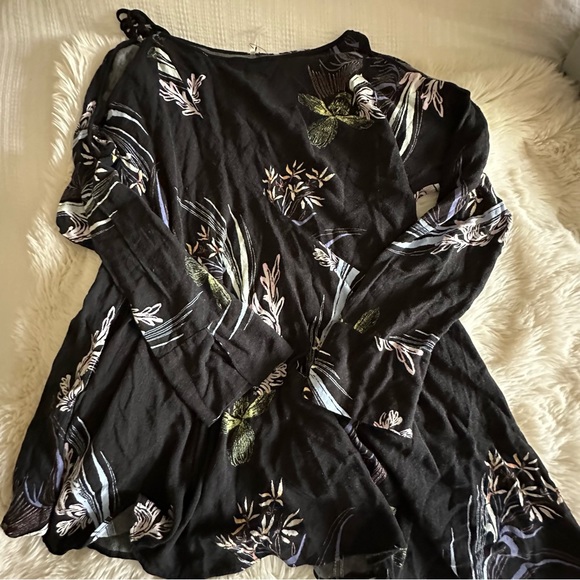 FREE PEOPLE Clear Skies Cold Shoulder Black Short Dress - Picture 3 of 7